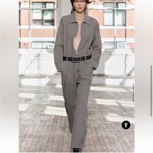 NWT ZARA ZARA LONG BELTED JUMPSUIT
COLLECTION  SIZE L
🚨PRICE FIRM NO DISCOUNT